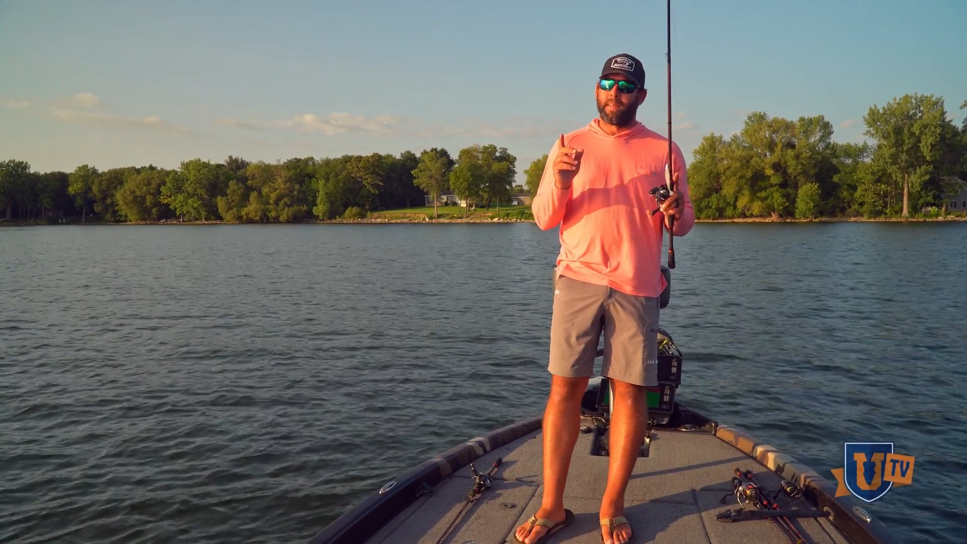 Power Fishing for Shallow Smallmouth Bass - Lee Livesay