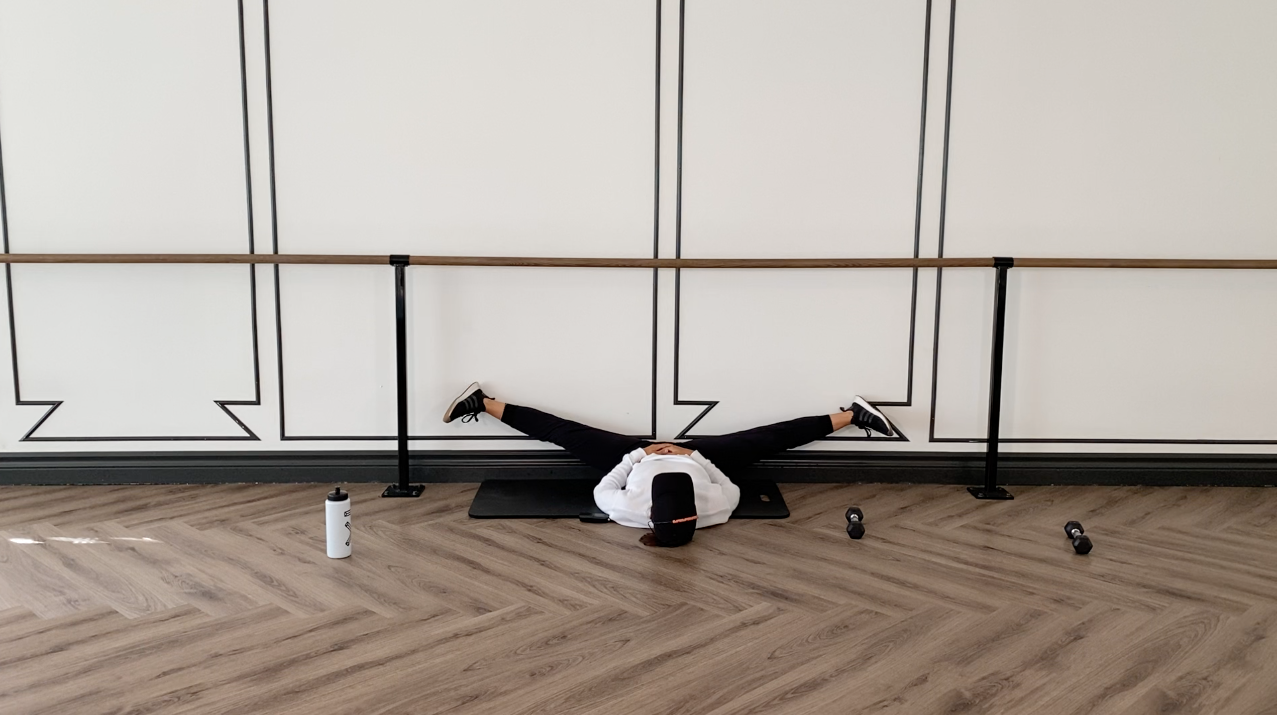 Stretch & Recovery Hip Opener | Alexandra