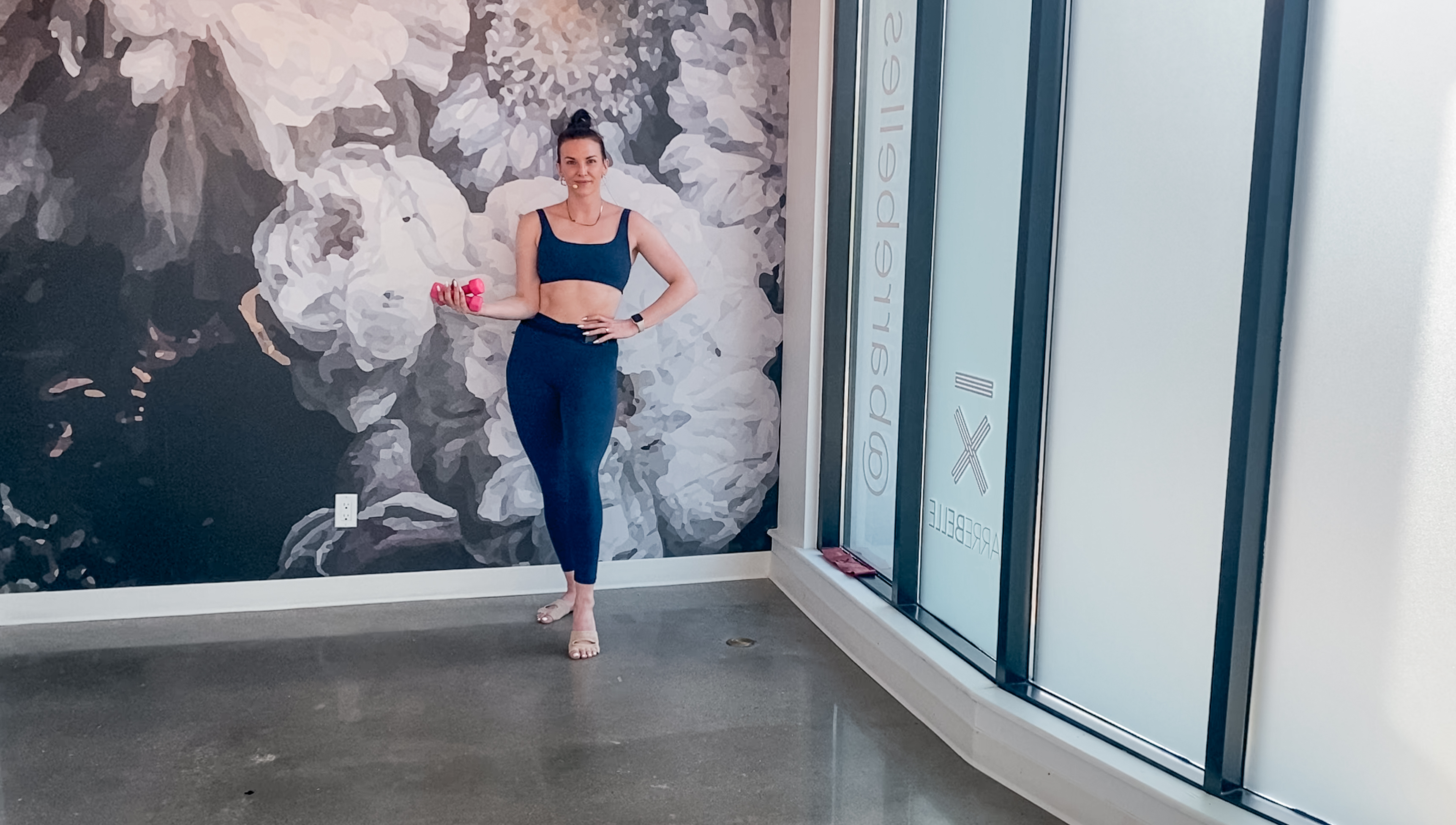 Express Signature Barre | Jenna