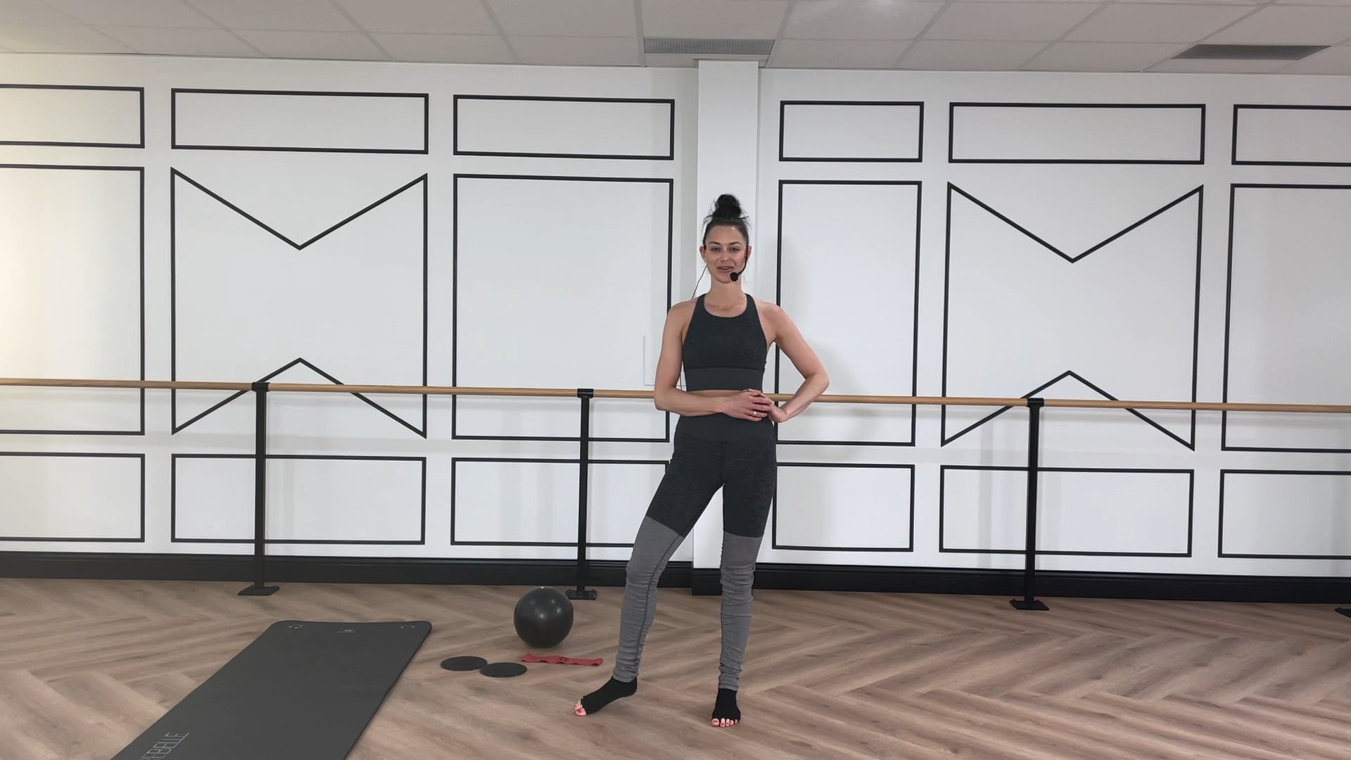 30/60 Signature Ass & Abs | Jordan