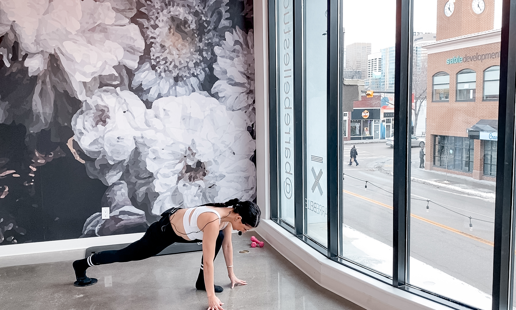 Express Ass & Abs | Maddie