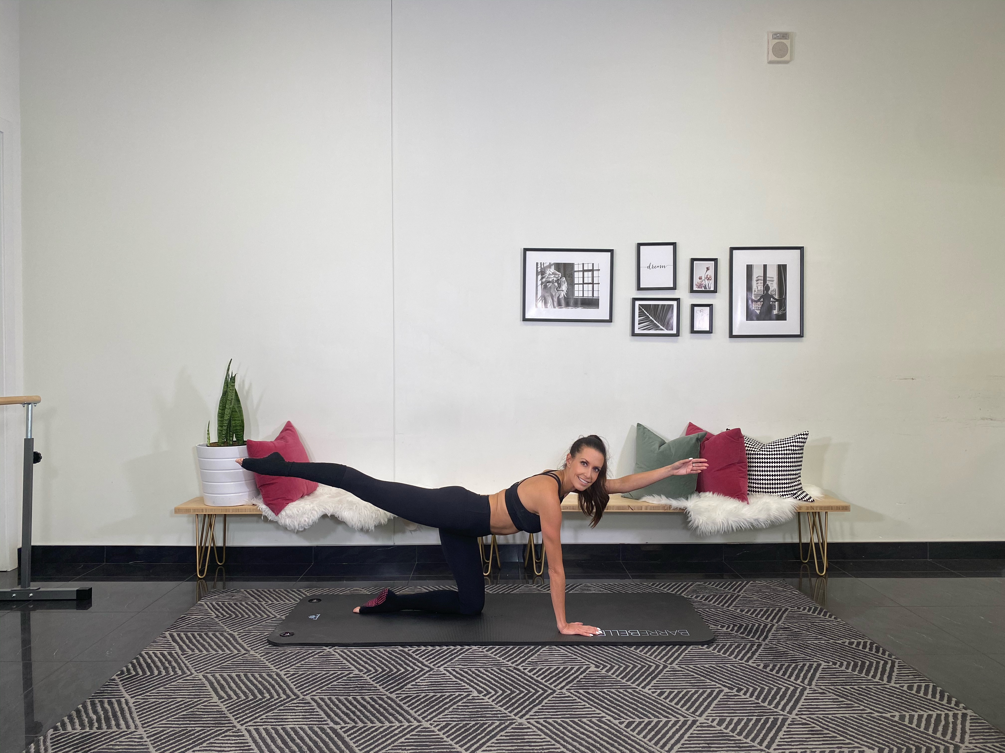 Barre Glutes EMOM | Jill