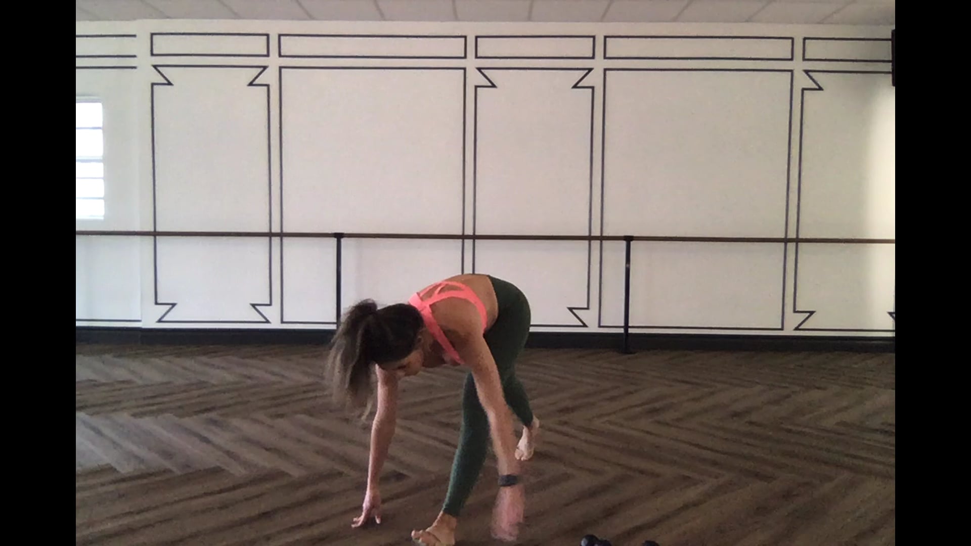 60 Min BARRE X with MICHELLE3