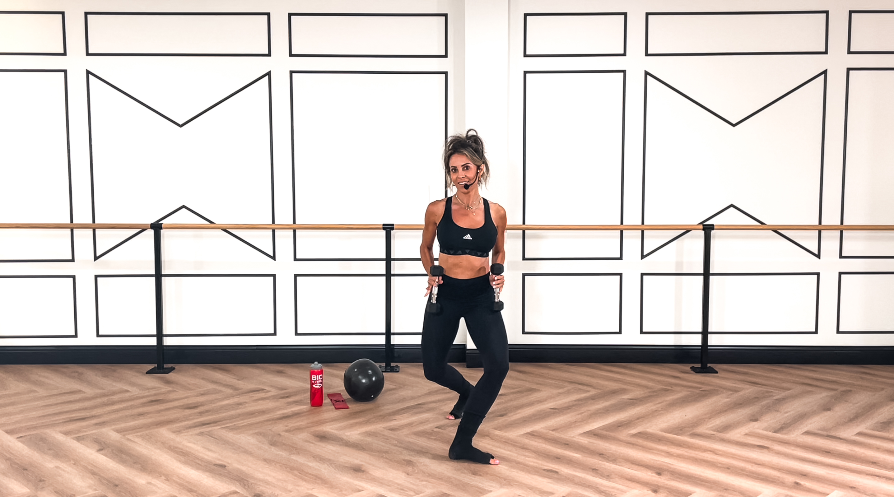 30/60 Signature Barre Fat Burn | Michelle