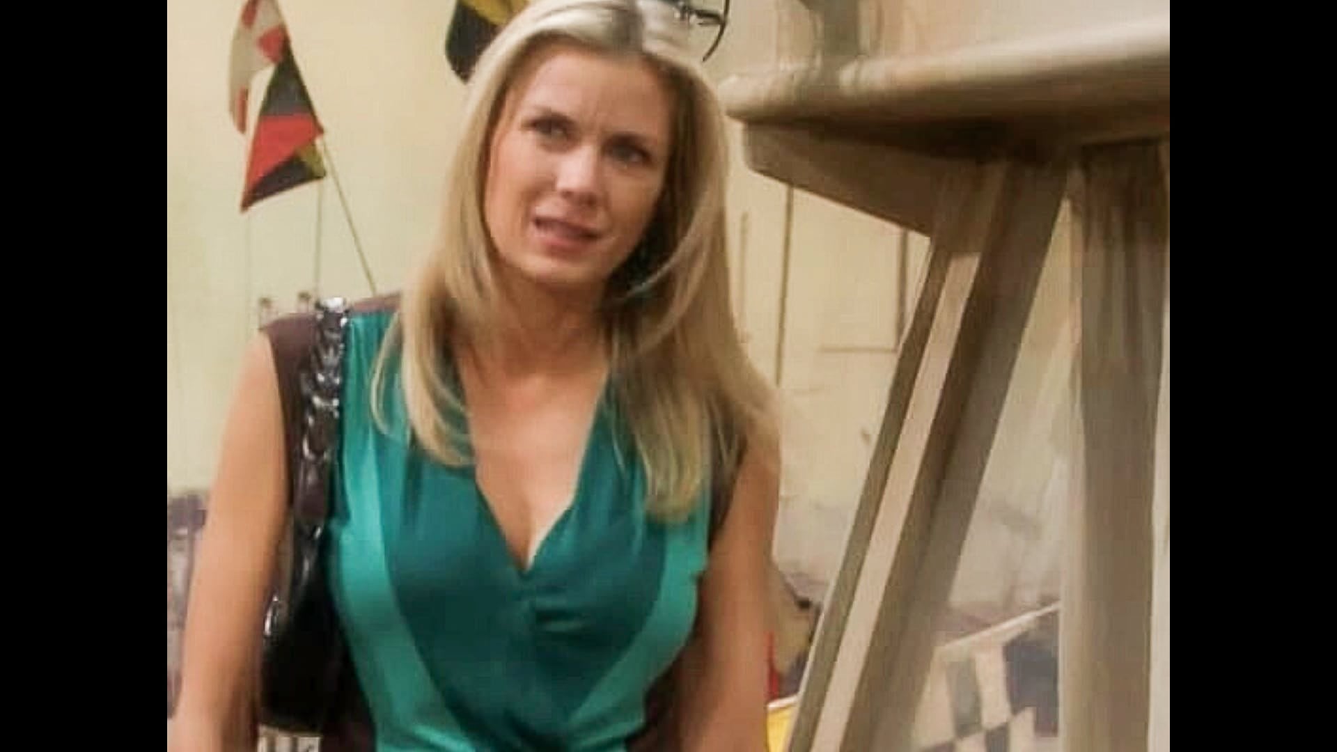 S19 E104
