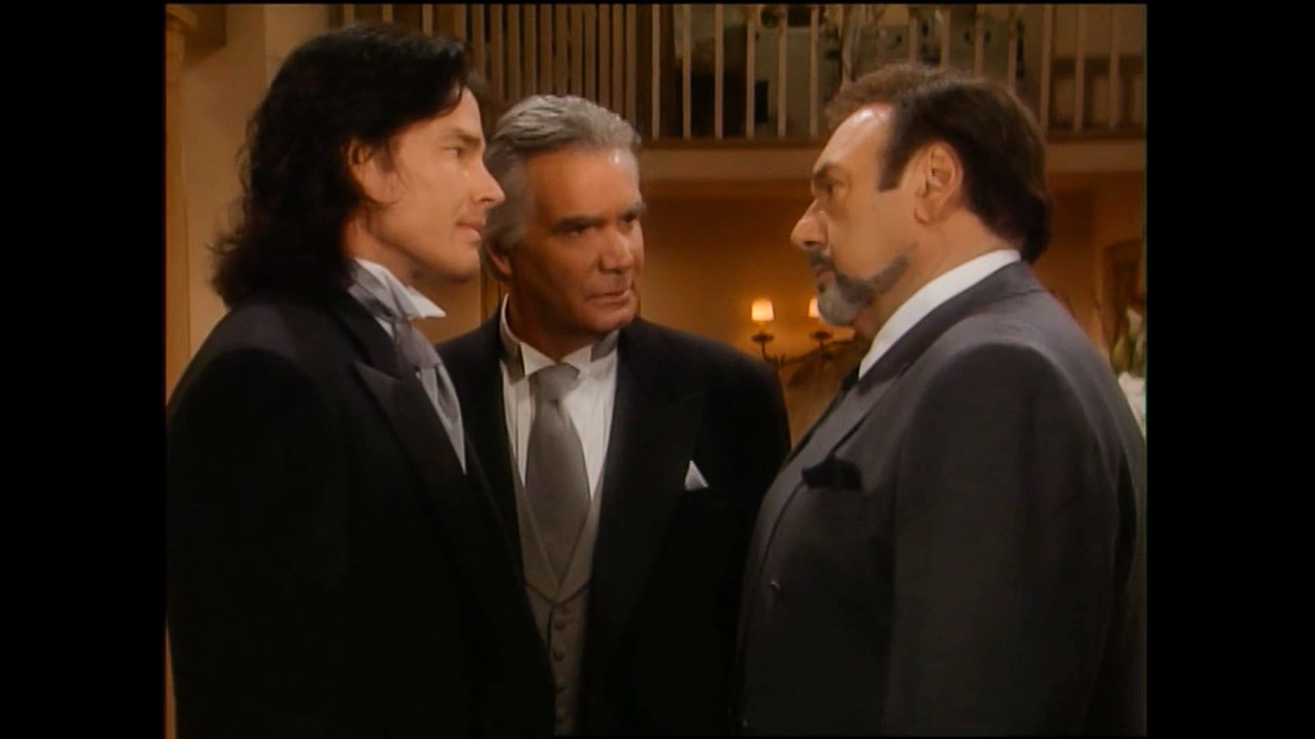 S16 E121