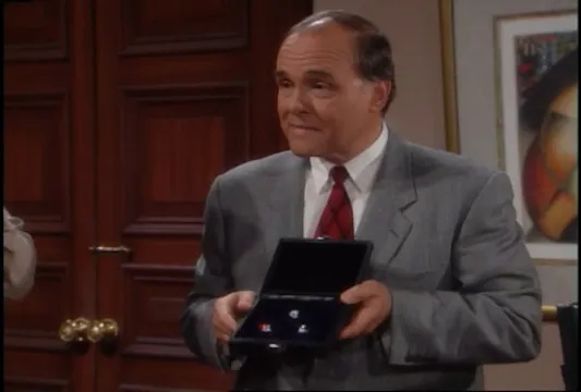 S9 E186