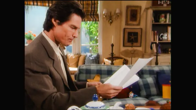 S12 E218