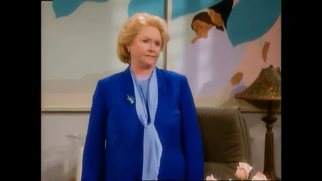 S16 E229