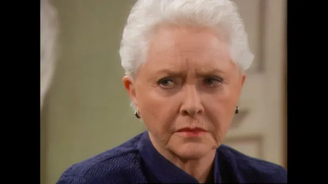 S23 E143