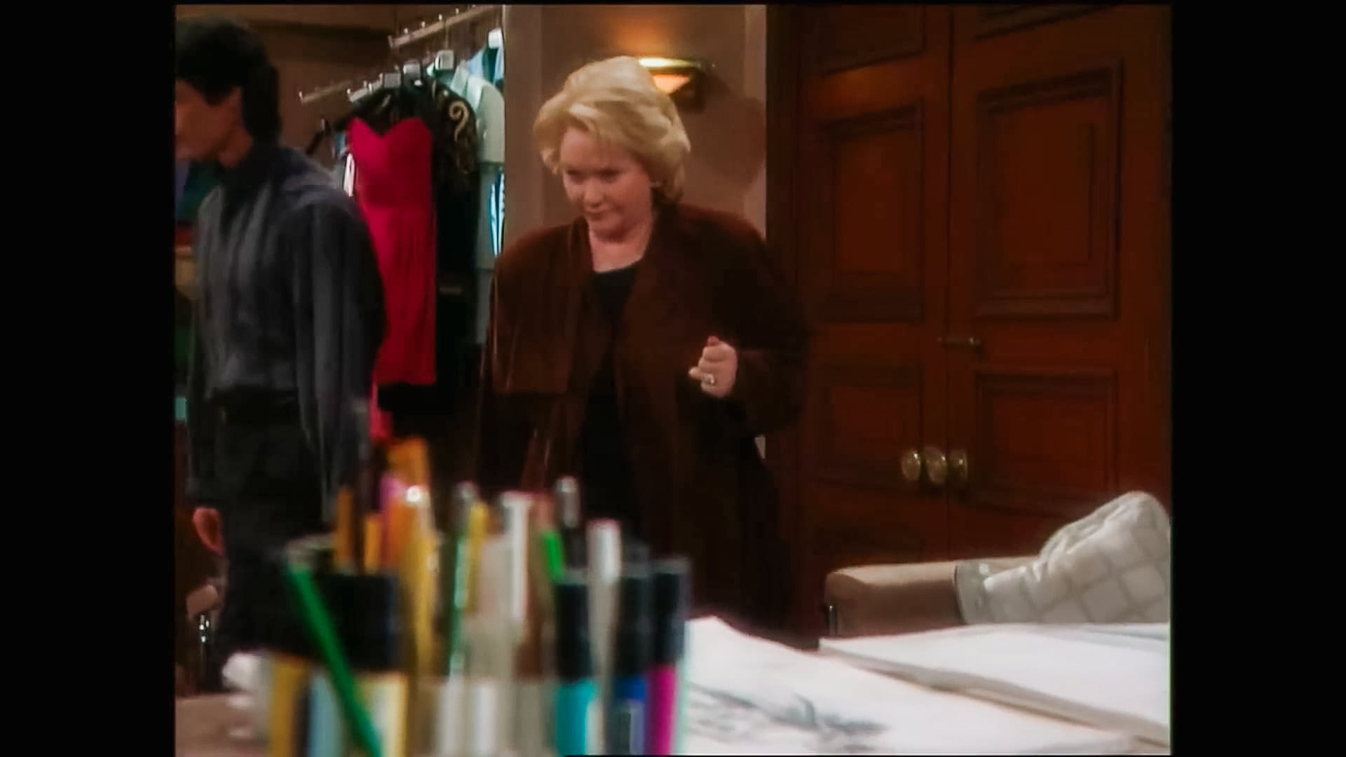 S15 E98