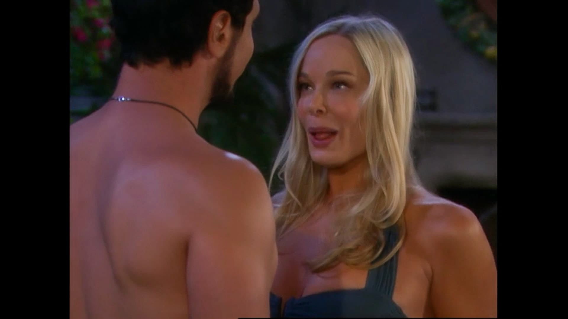 S22 E233