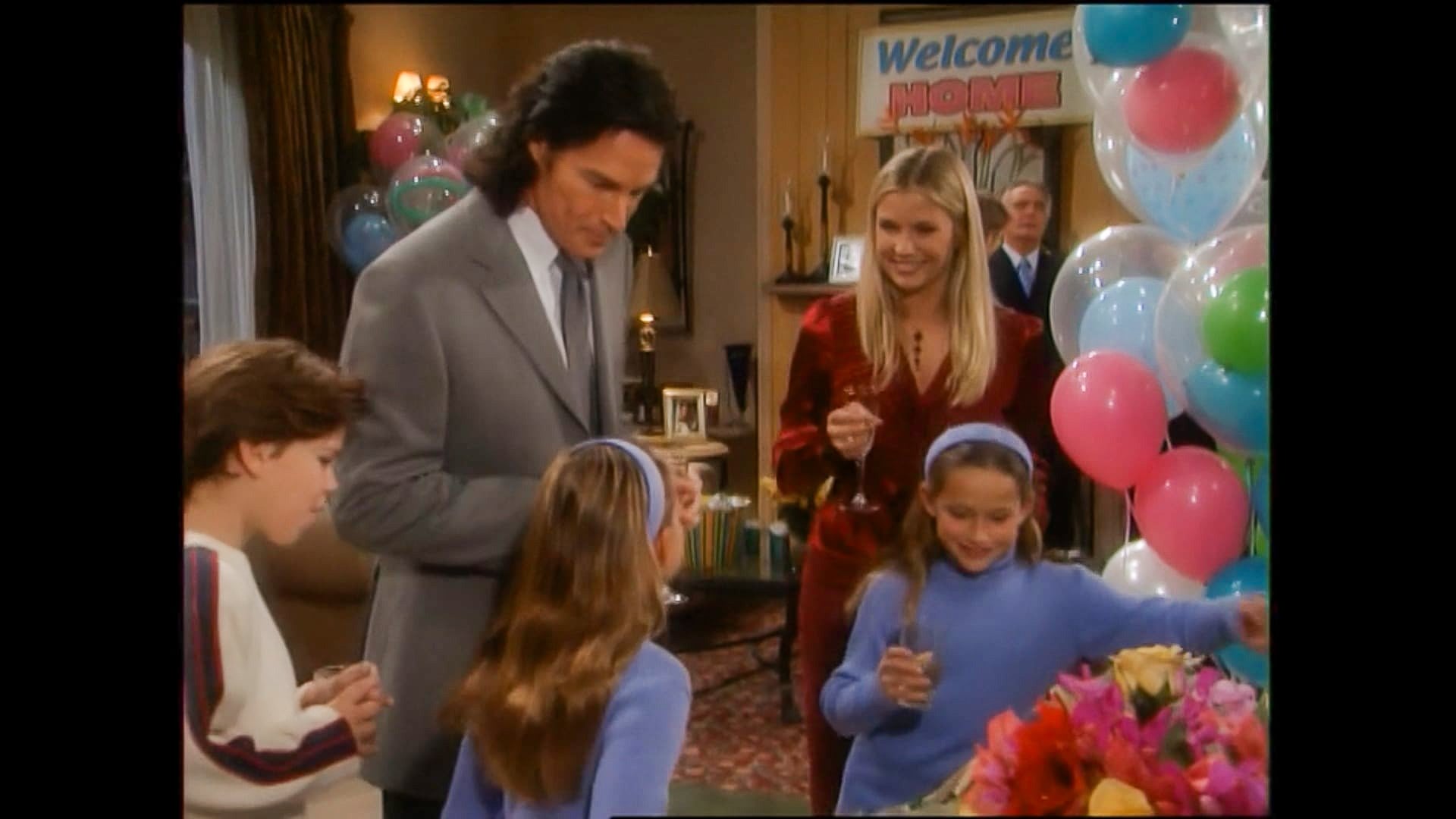 S16 E74