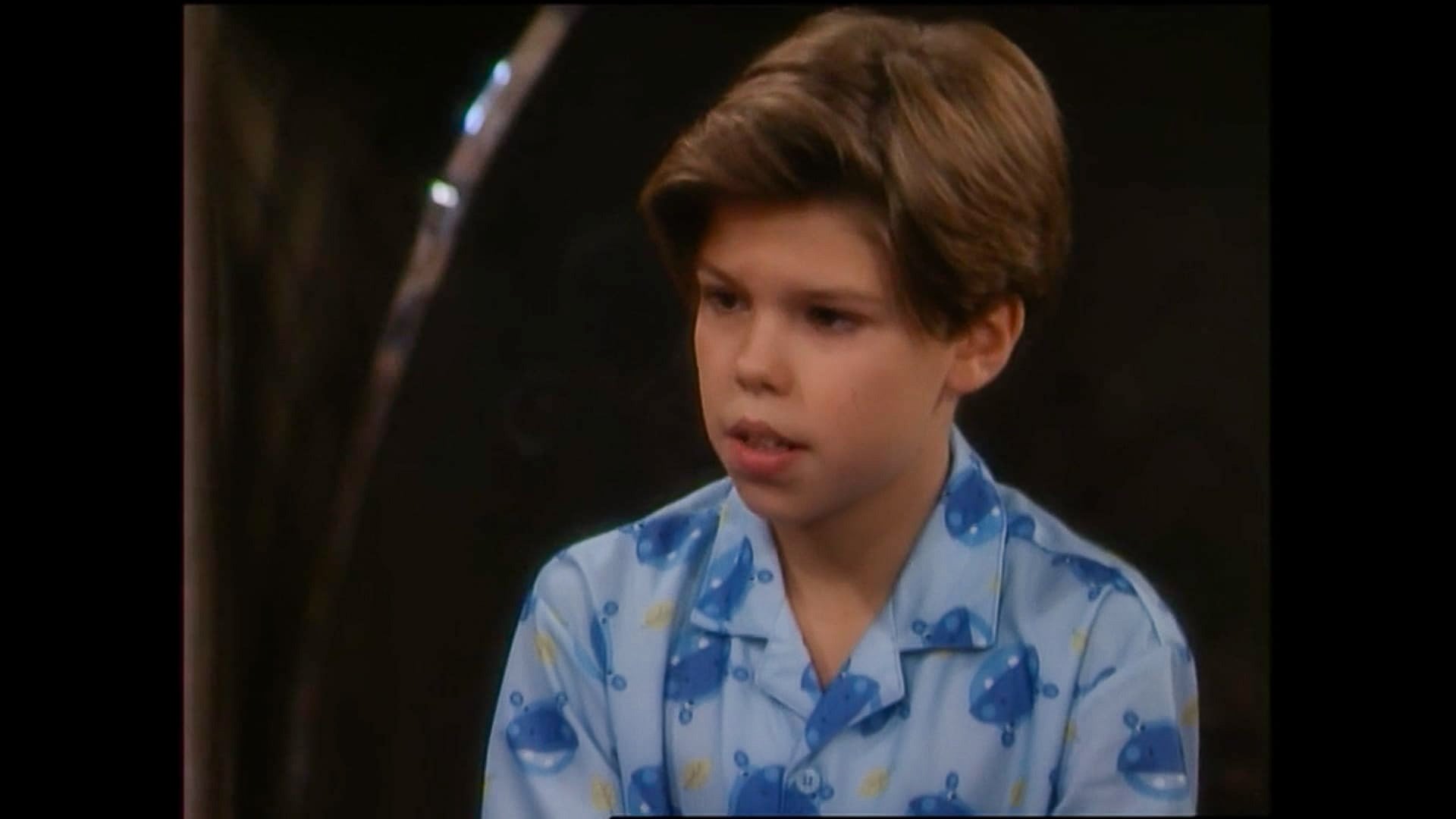S16 E32