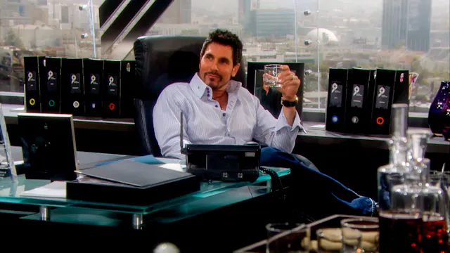 S24 E251
