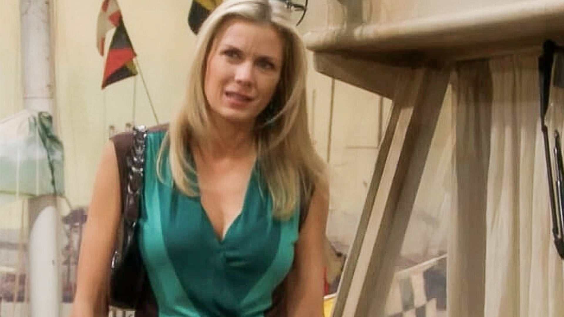 S19 E104