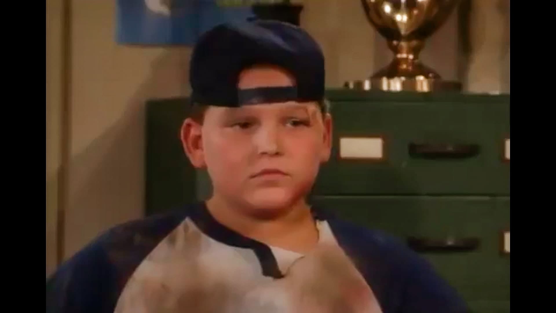 S8 E355