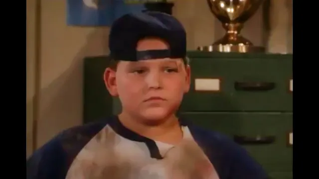 S8 E355