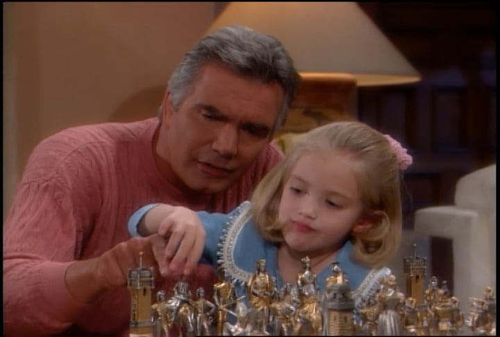 S9 E172