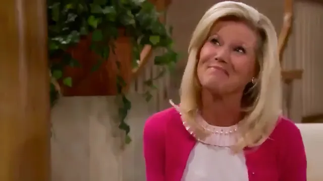 S32 E22