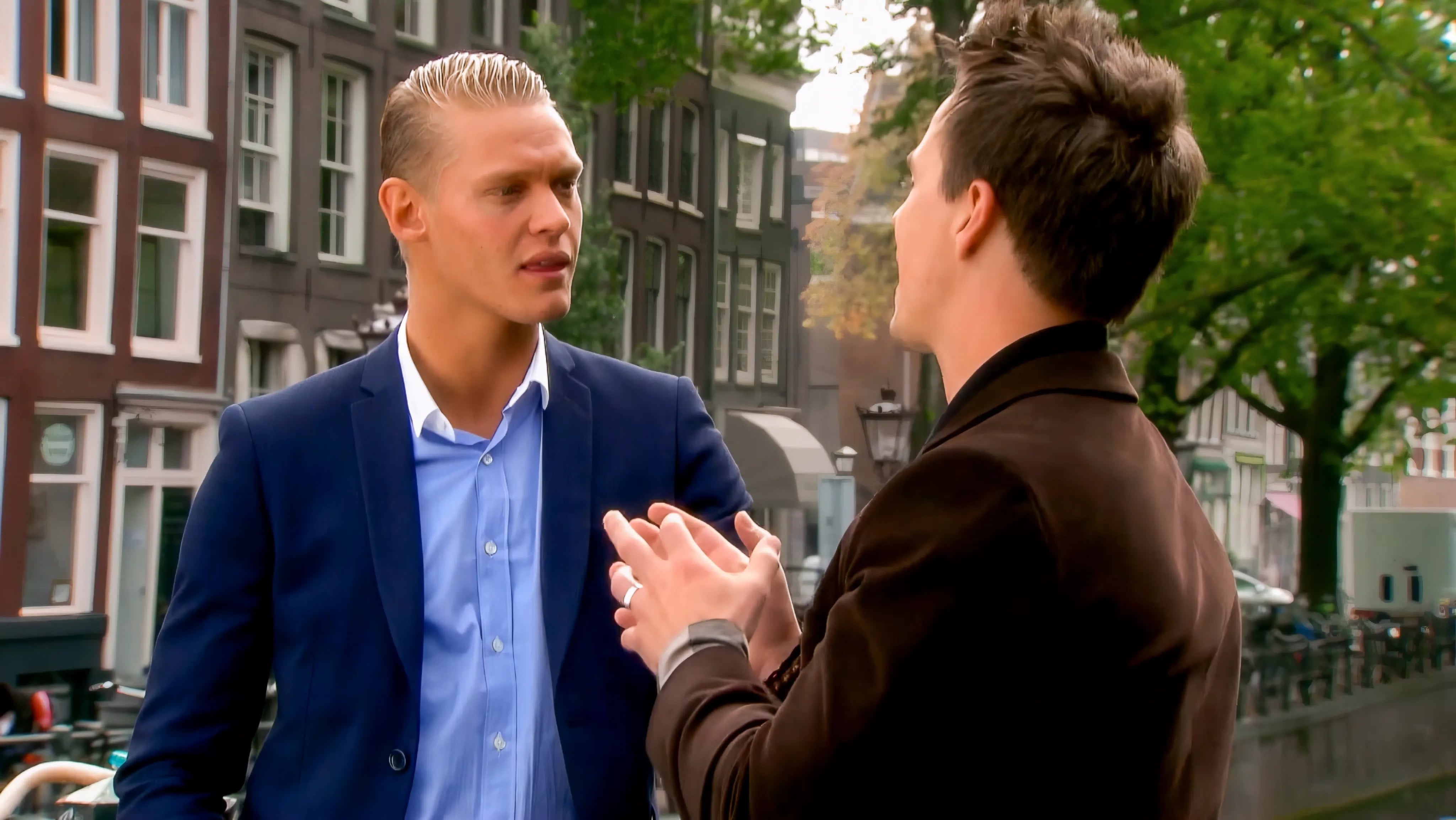 S28 E36 (FR)