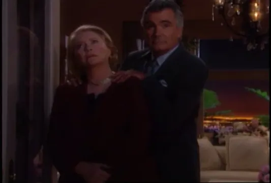 S10 E215