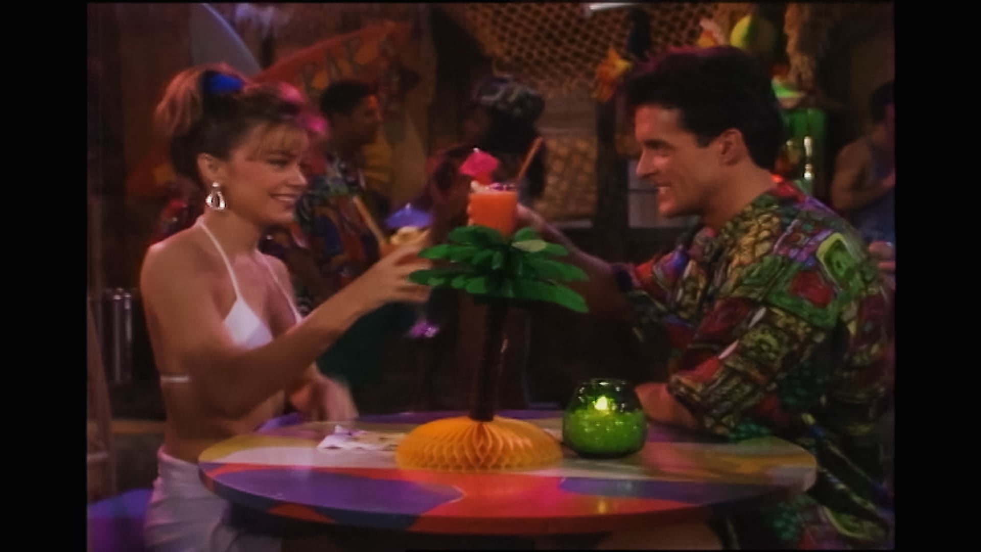 S6 E208