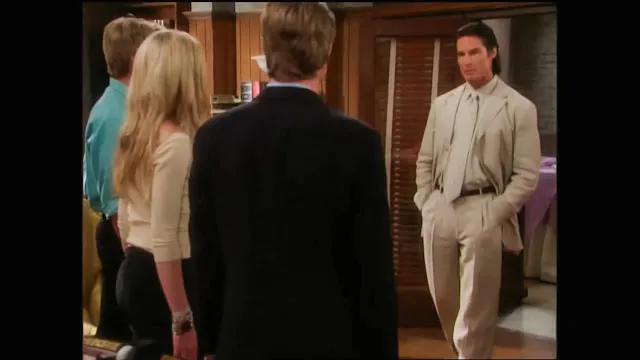 S15 E198