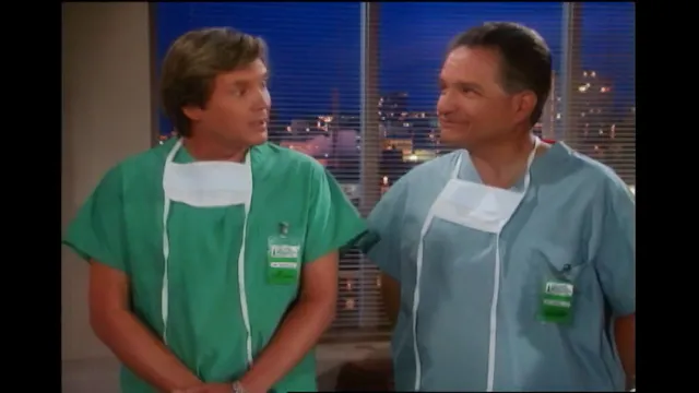 S8 E283