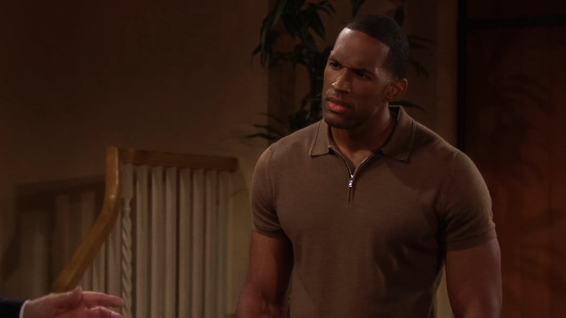 S34 E241