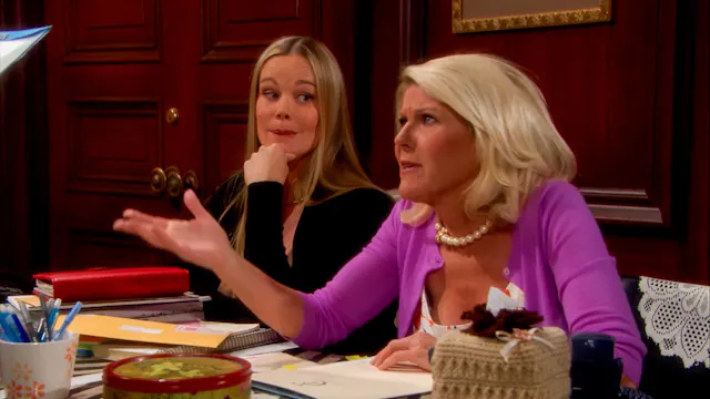 S25 E244