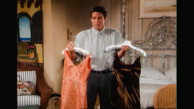 S11 E212