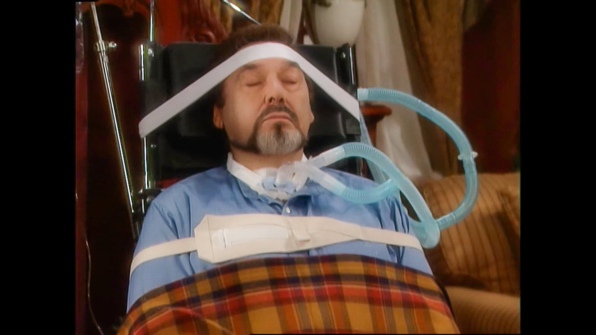 S18 E14