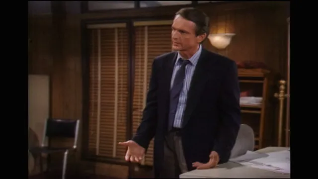 S6 E83