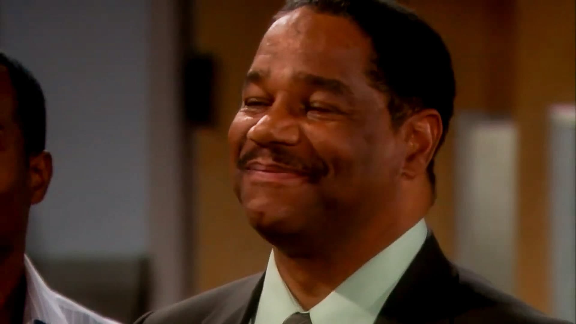 S25 E214