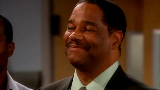 S25 E214