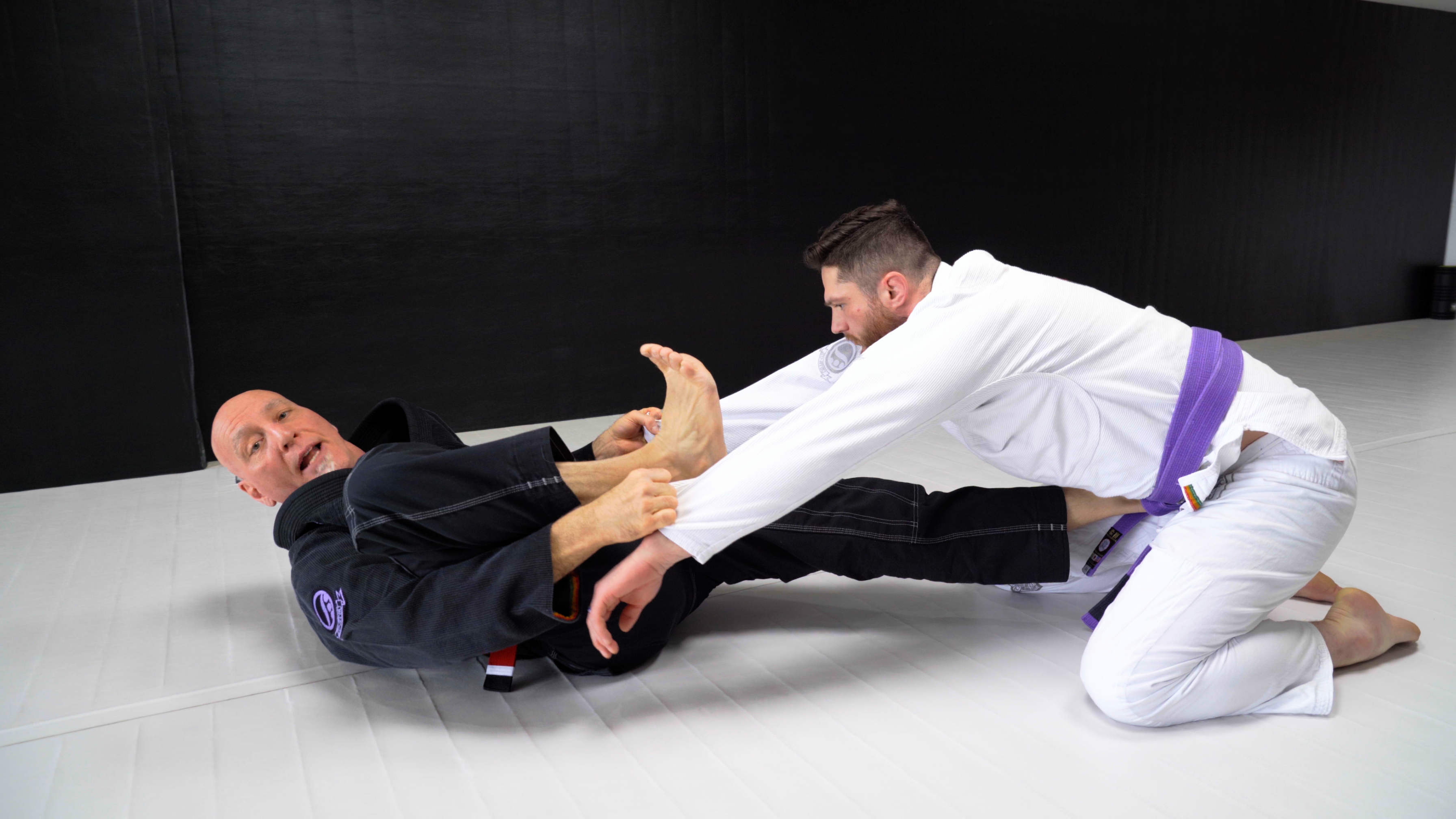 OMJJ | Closed Guard Attacks