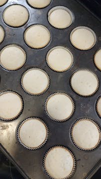 Perfect Round Cupcakes