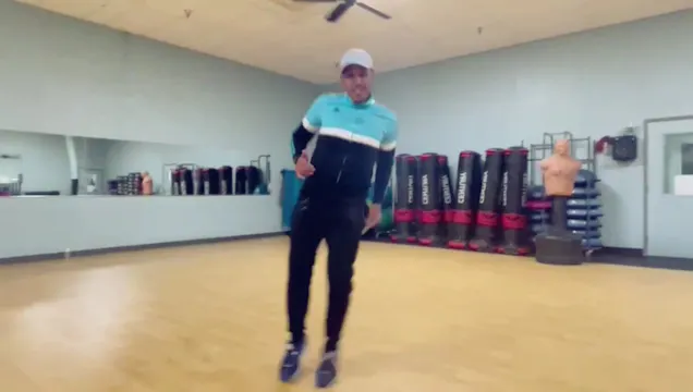 “I’m original” Break influenced routine