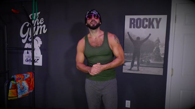 KETTLEBELL OLD SCHOOL DELTS