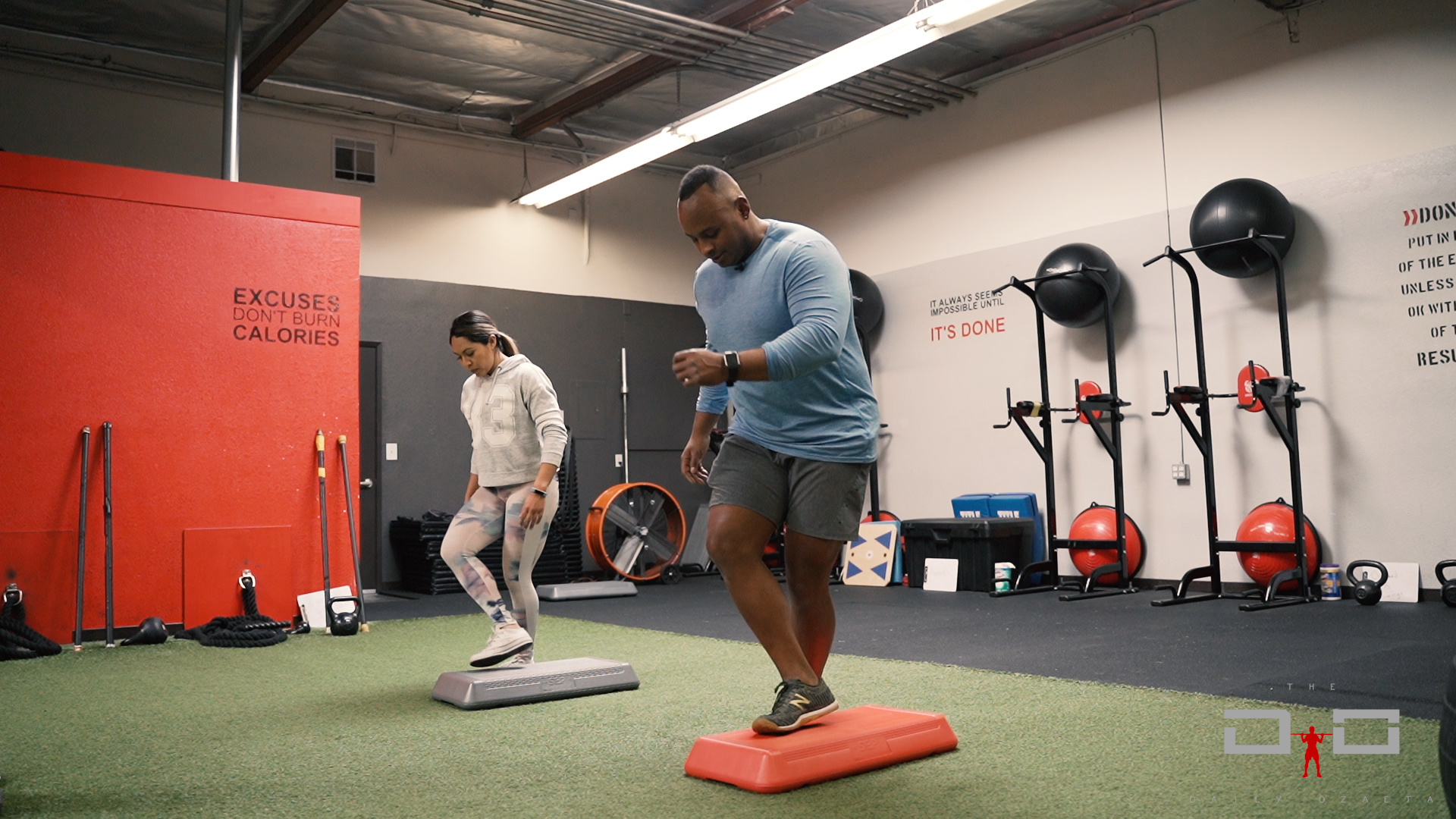 Individual Workout 48 - X-over step-ups