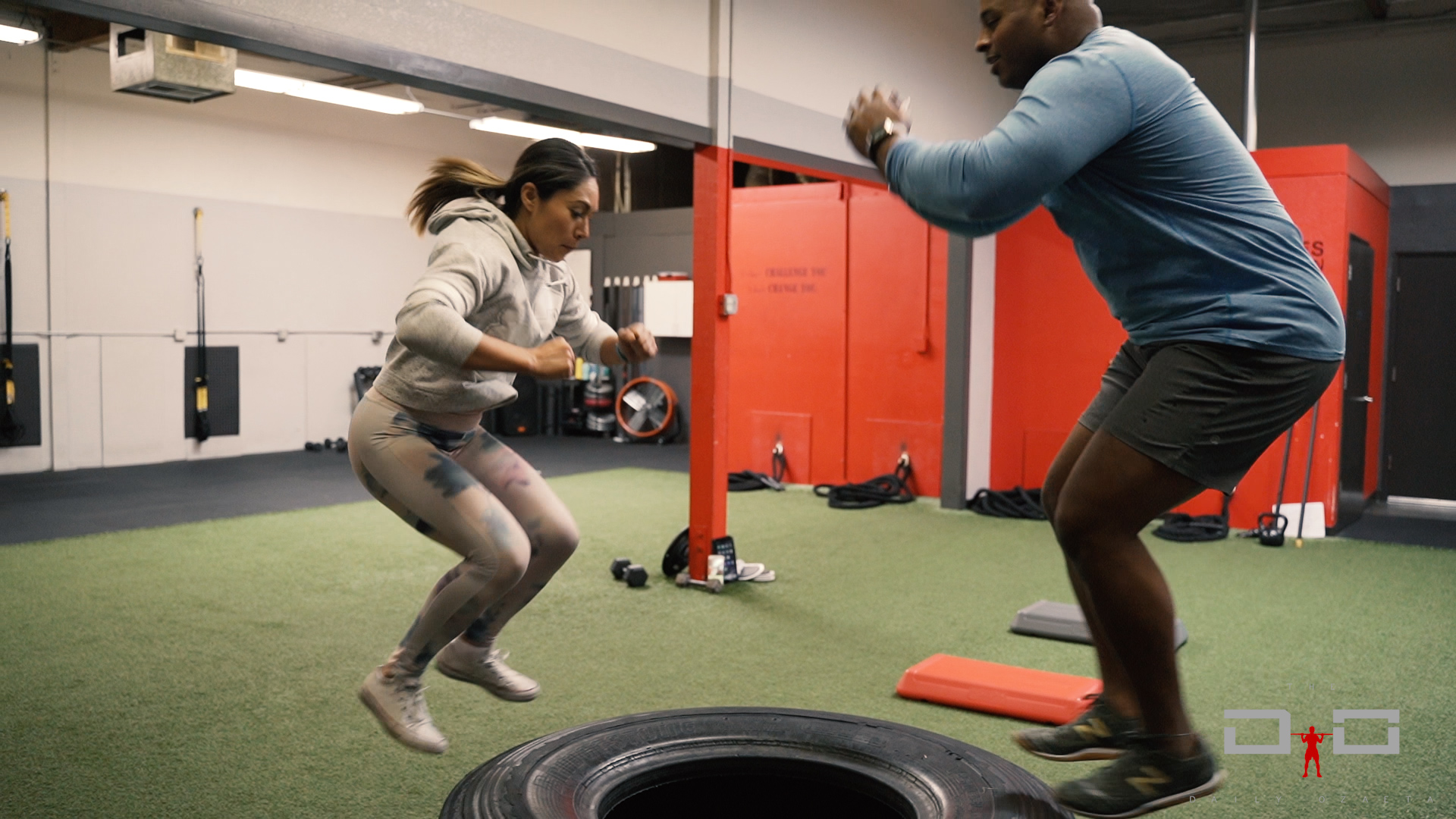 Individual Workout 46 - Box jump to alternating step down