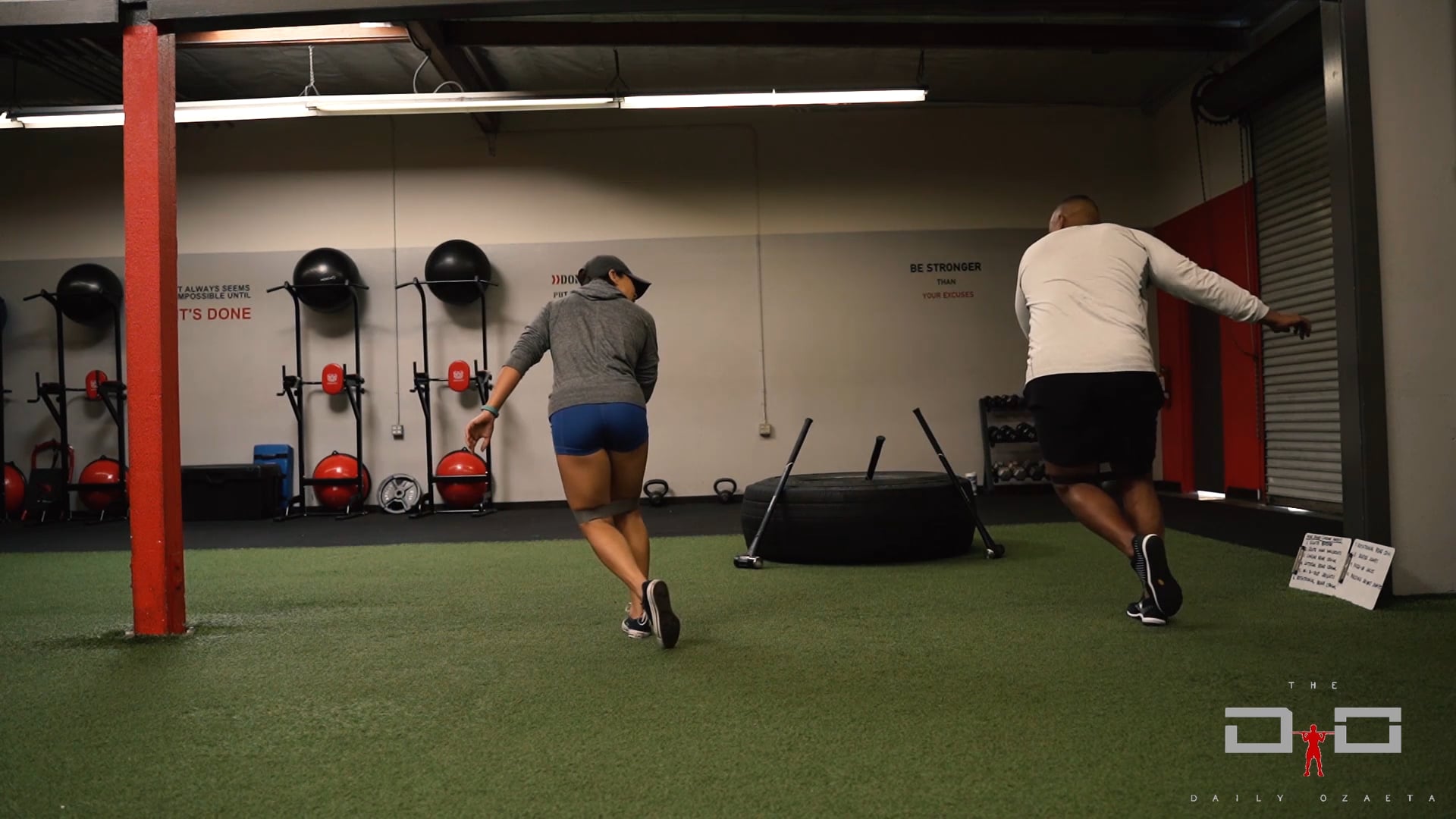 Individual Workout 12 - Skater Jumps