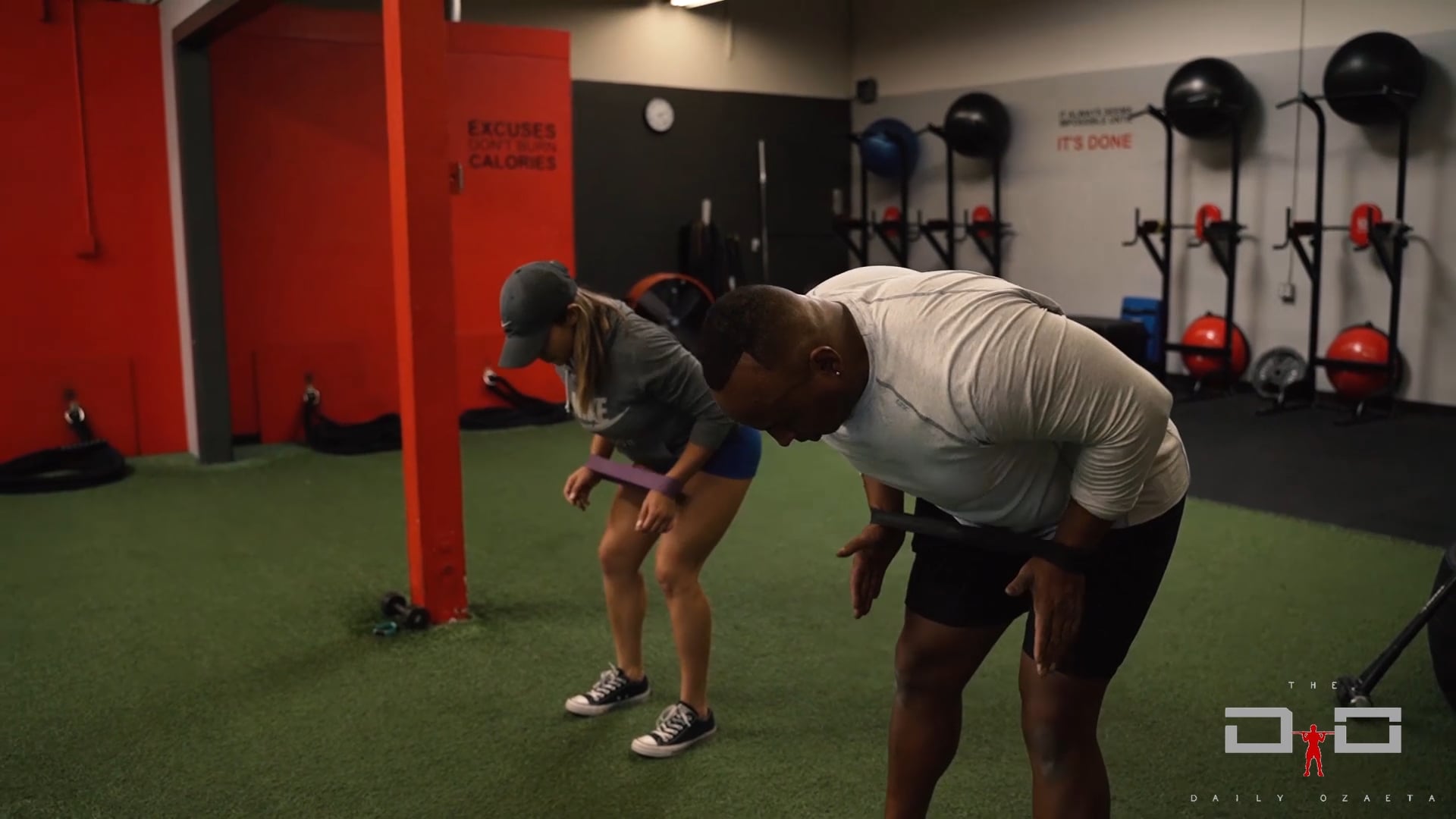 Individual Workout 32 - Mini Band Bent Over Row