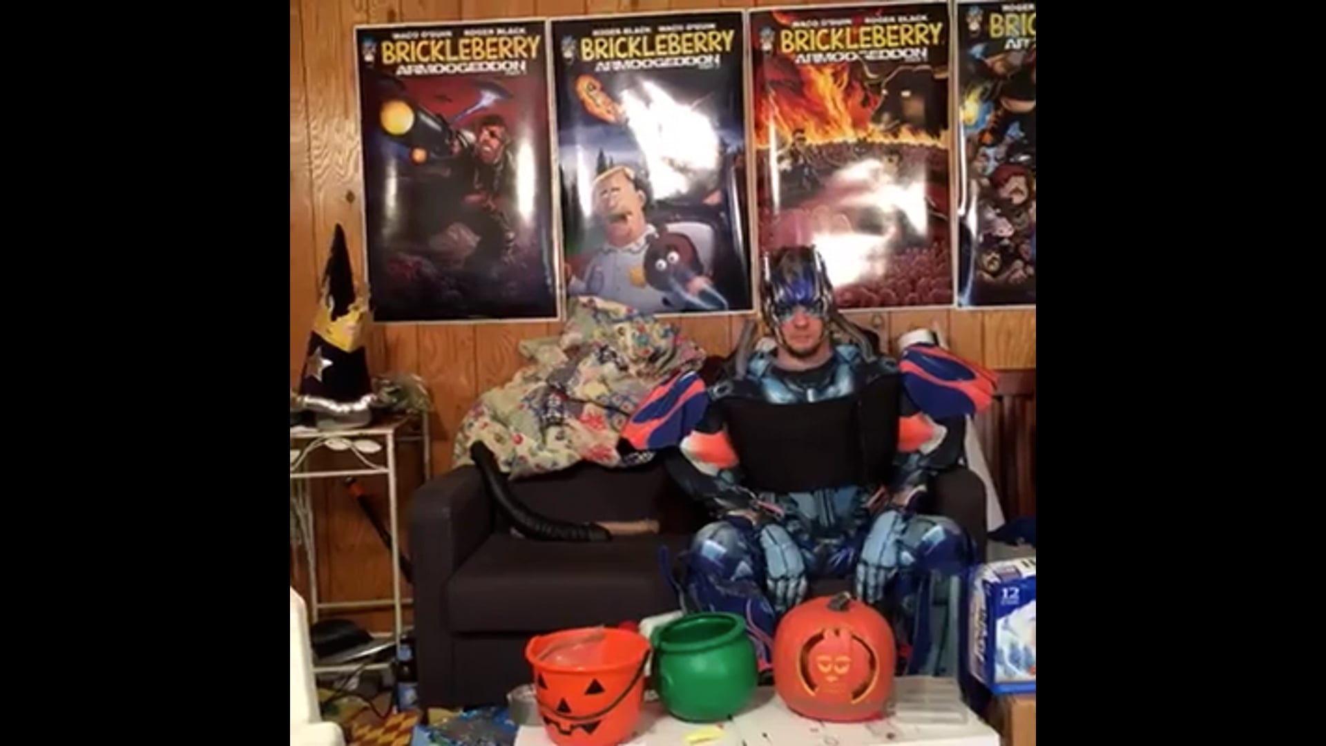 Bobby and Bodean: Happy Halloween