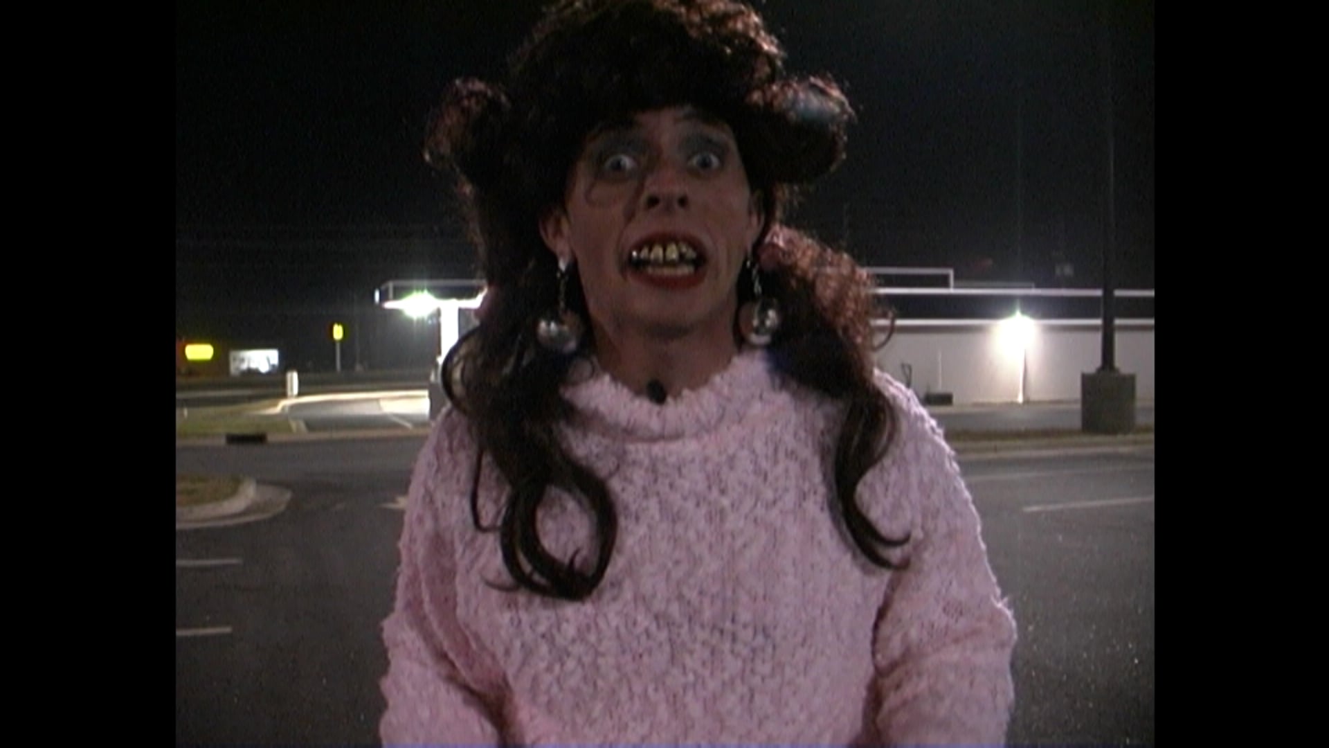 Regina Lynn returns her maxie pads