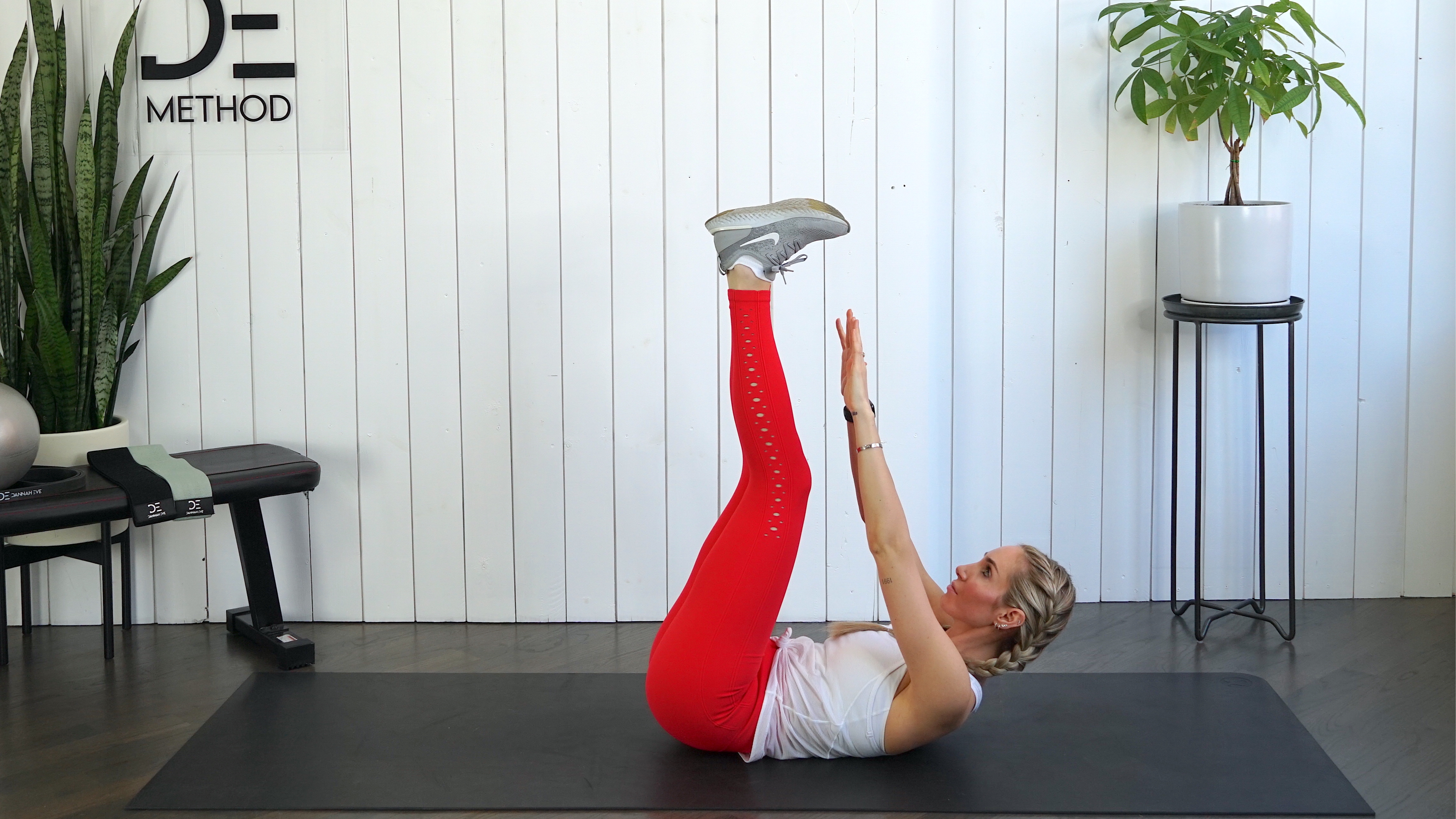 4 Min. Ab Crunch Series