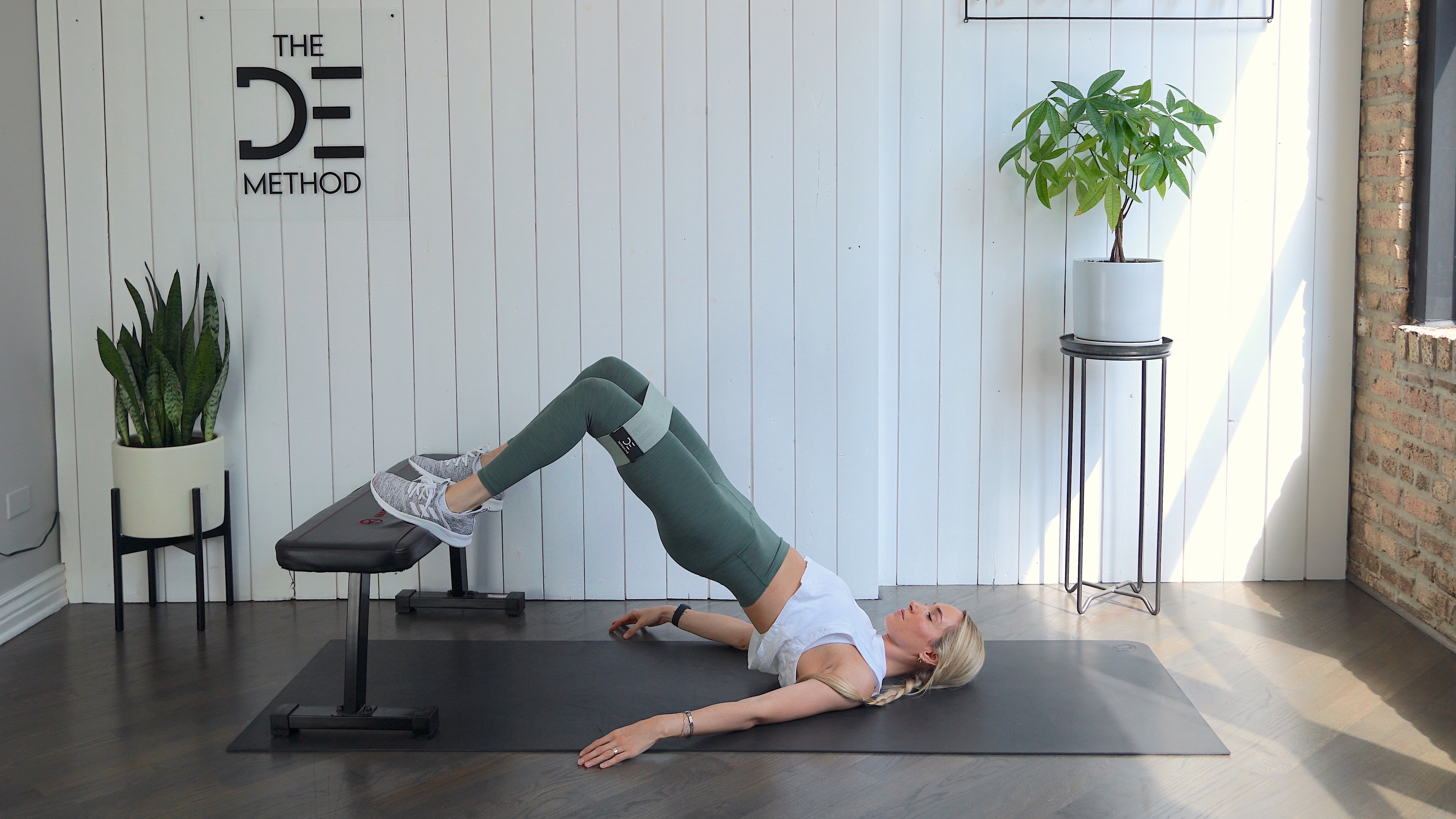 17 Min. Booty Bench Work