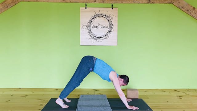 Upper Back & Shoulder Wring Out