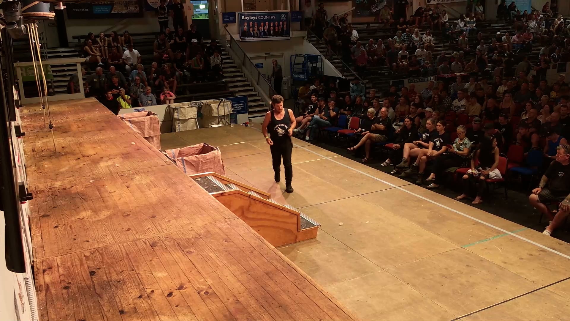 Senior Speed Shearing Final - Round 1